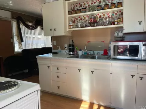 6405 10th Ave, Lucerne, CA 95458 photo 5