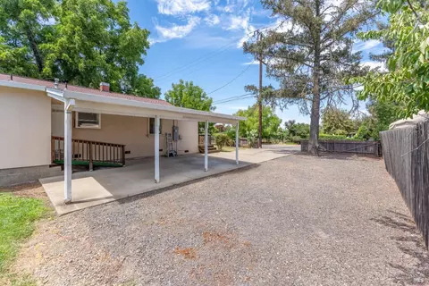 985 E Gobbi St, Ukiah, CA 95482 photo 25