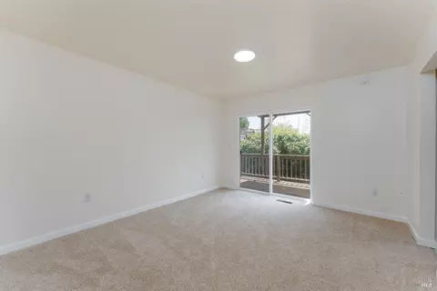 985 E Gobbi St, Ukiah, CA 95482 photo 13
