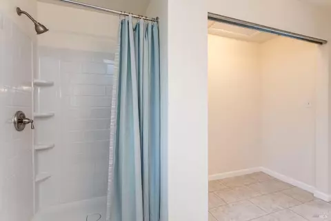 985 E Gobbi St, Ukiah, CA 95482 photo 16