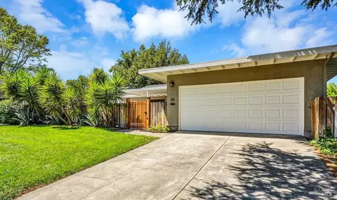 26 Temelec Cir, Sonoma, CA 95476 photo 2