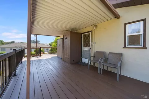 1502 E 2nd St, Benicia, CA 94510 photo 22