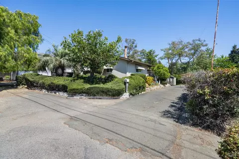 1502 E 2nd St, Benicia, CA 94510 photo 3