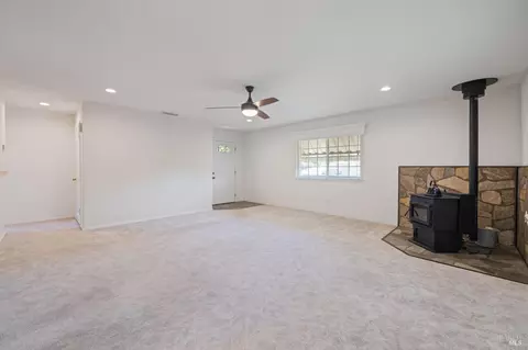 1502 E 2nd St, Benicia, CA 94510 photo 5