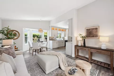 50 Bedford Cv, San Rafael, CA 94901