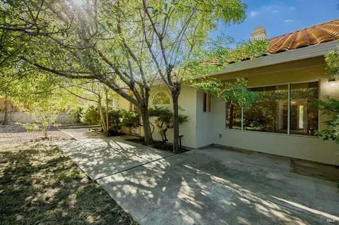 801 Wethersfield Dr, Vacaville, CA 95688 photo 32