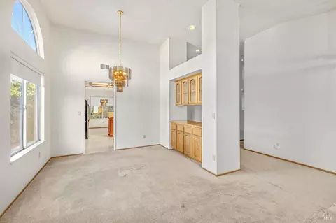 801 Wethersfield Dr, Vacaville, CA 95688 photo 9