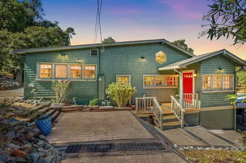 10 Hillside Ter, Novato, CA 94945