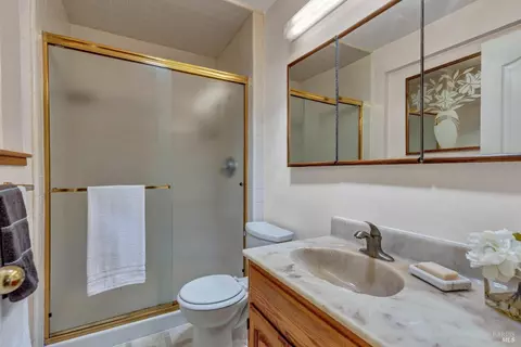 28547 Thackeray Ave, Hayward, CA 94544 photo 27