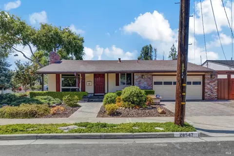 28547 Thackeray Ave, Hayward, CA 94544 photo 2