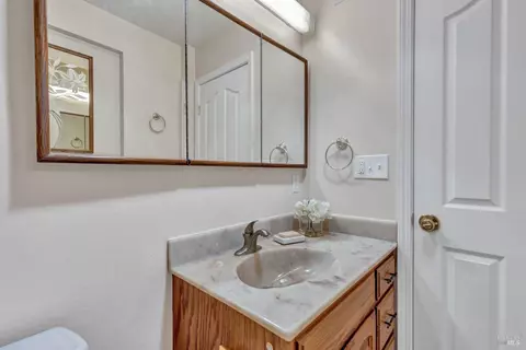 28547 Thackeray Ave, Hayward, CA 94544 photo 29