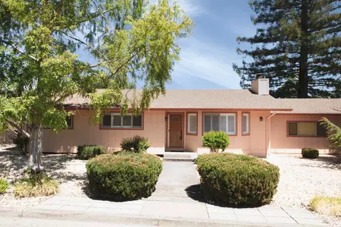 881 Cecelia Dr, Glen Ellen, CA 95442