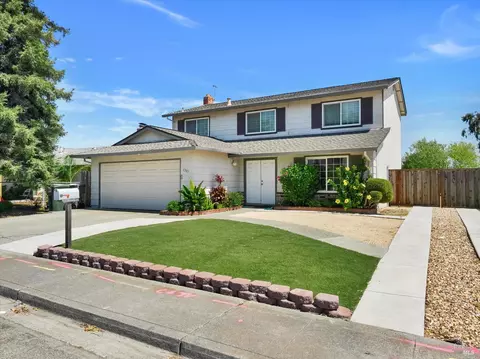 1301 Humphrey Dr, Suisun City, CA 94585