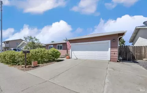 920 Francisco Dr, Suisun City, CA 94585