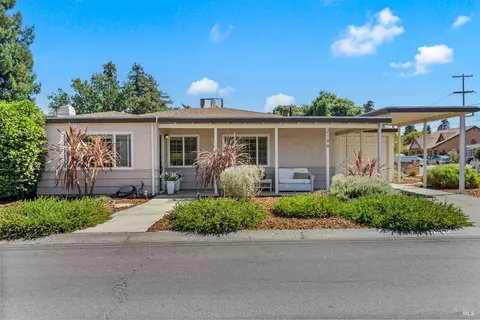 2199 Janette Dr, Napa, CA 94558