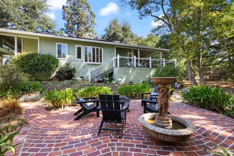 215 Ashlar Dr, Napa, CA 94558