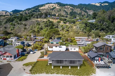 21 Calle Del Onda, Stinson Beach, CA 94970