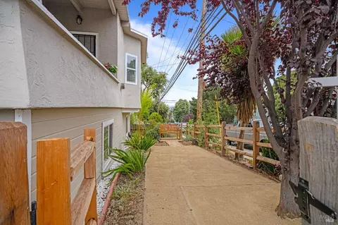 746 Florida St, Vallejo, CA 94590 photo 6