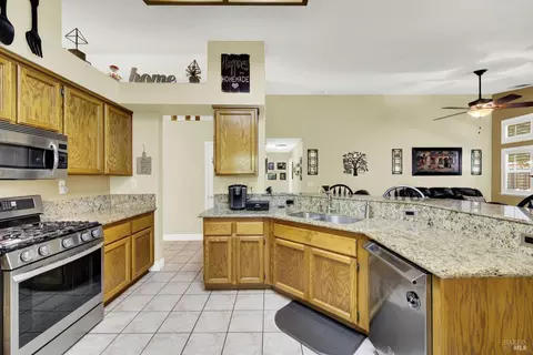 1525 Hannah Ct, Dixon, CA 95620 photo 20
