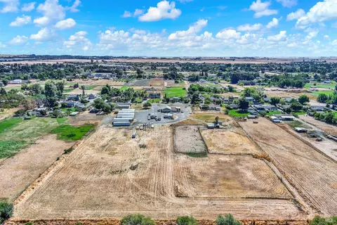 View/Area - 4465 Olive Ave, Fairfield, CA 94533 photo 5 of 11