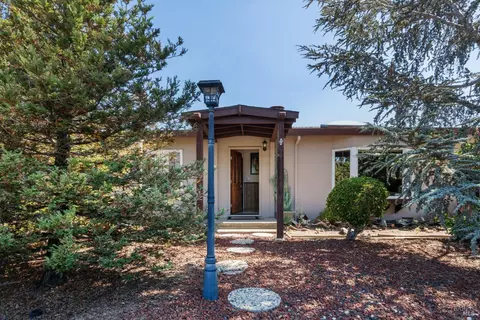 134 Birch Way, San Rafael, CA 94903