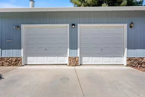 220 Bonnie Ln, Willits, CA 95490 photo 18