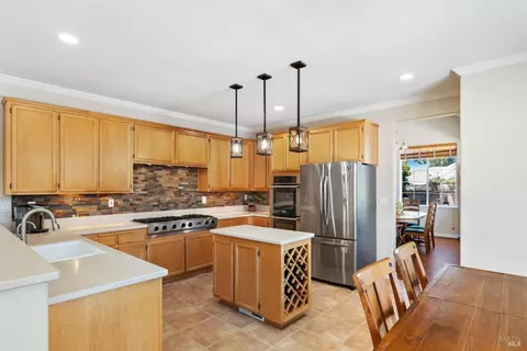 1110 Jennifer Ln, Windsor, CA 95492 photo 9