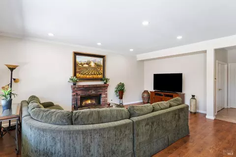 1110 Jennifer Ln, Windsor, CA 95492 photo 16