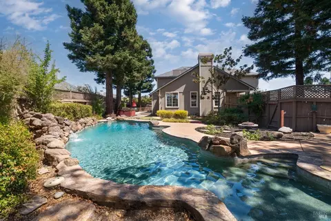 1110 Jennifer Ln, Windsor, CA 95492 photo 38