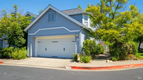 75 Mariners Cir, San Rafael, CA 94903