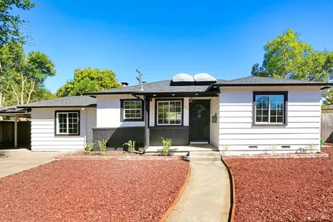 2803 Sonoma Ave, Santa Rosa, CA 95405