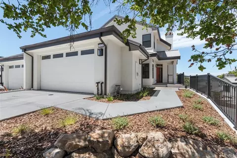 4420 Lahinch Ln, Santa Rosa, CA 95403