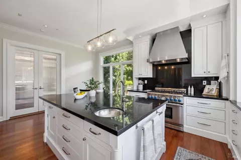 116 Montford Ave, Mill Valley, CA 94941 photo 8