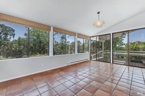 2310 N 3rd Ave, Napa, CA 94558 photo 8