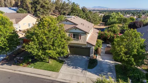 3870 Pomfret Ct, Fairfield, CA 94533 photo 2