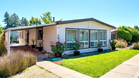 143 Circulo Todos, Rohnert Park, CA 94928
