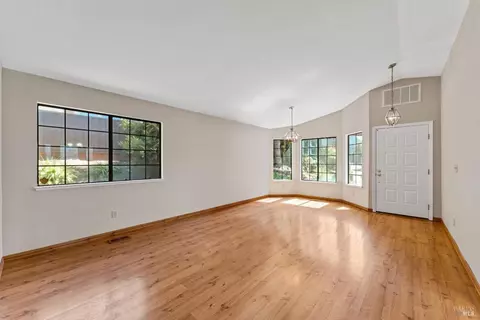 952 N Regatta Dr, Vallejo, CA 94591 photo 9