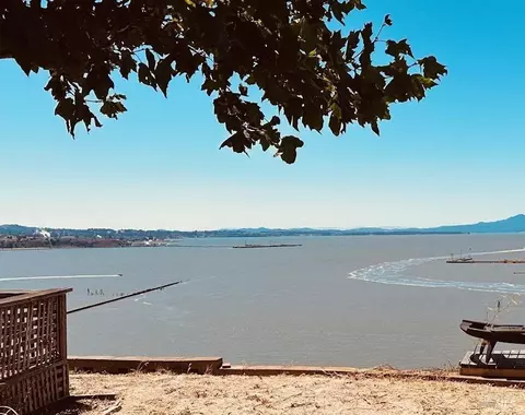 244 Seawind Dr, Vallejo, CA 94590