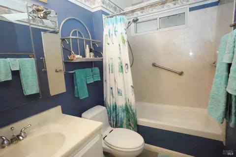 1036 Maple Dr, Windsor, CA 95492 photo 23