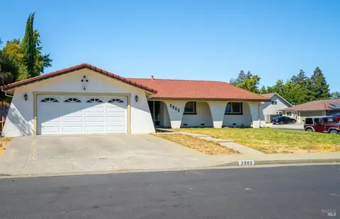 2802 Calaveras Dr, Fairfield, CA 94534