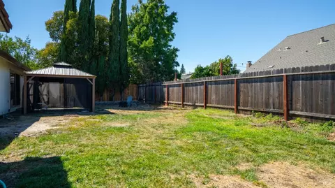 2802 Calaveras Dr, Fairfield, CA 94534 photo 26