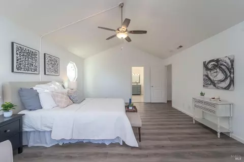 6127 Aaron Ct, Windsor, CA 95492 photo 15