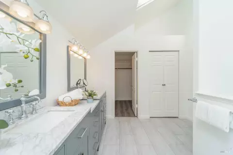6127 Aaron Ct, Windsor, CA 95492 photo 17