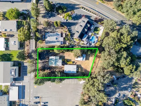 131 W Moore St, Ukiah, CA 95482 photo 13