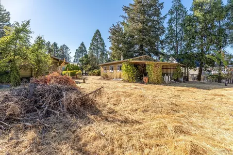 131 W Moore St, Ukiah, CA 95482 photo 7