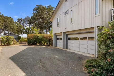 2020 Westlake Dr, Kelseyville, CA 95451