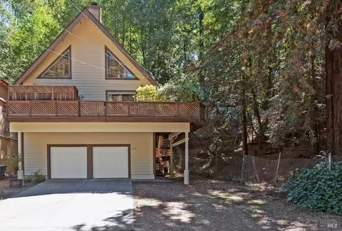 14529 Canyon 2 Rd, Guerneville, CA 95446