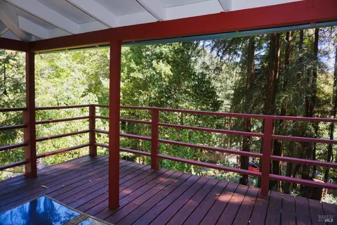 9051 Middle Ter, Monte Rio, CA 95462 photo 5