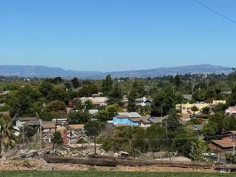 62 Victoria Ct, Vallejo, CA 94591 photo 6