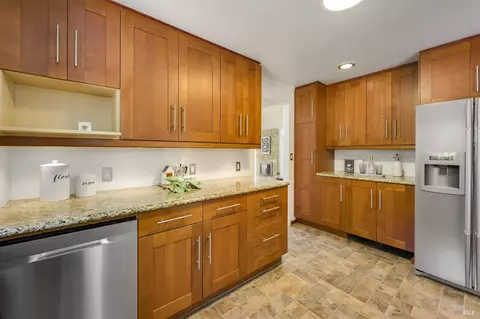 2910 Doidge Ave, Pinole, CA 94564 photo 32